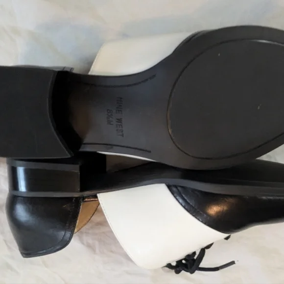 Nine West Nuckma Oxford Flats Size 8.5,Black and White Women's - Picture 7 of 13